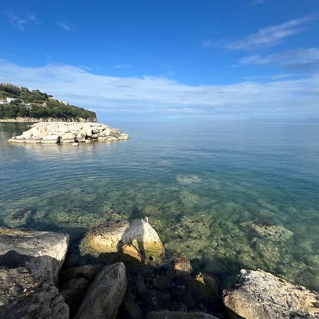 Oltremare Rooms Agropoli Eksteriør bilde
