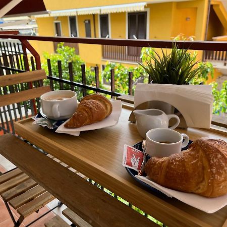 Oltremare Rooms Agropoli Eksteriør bilde