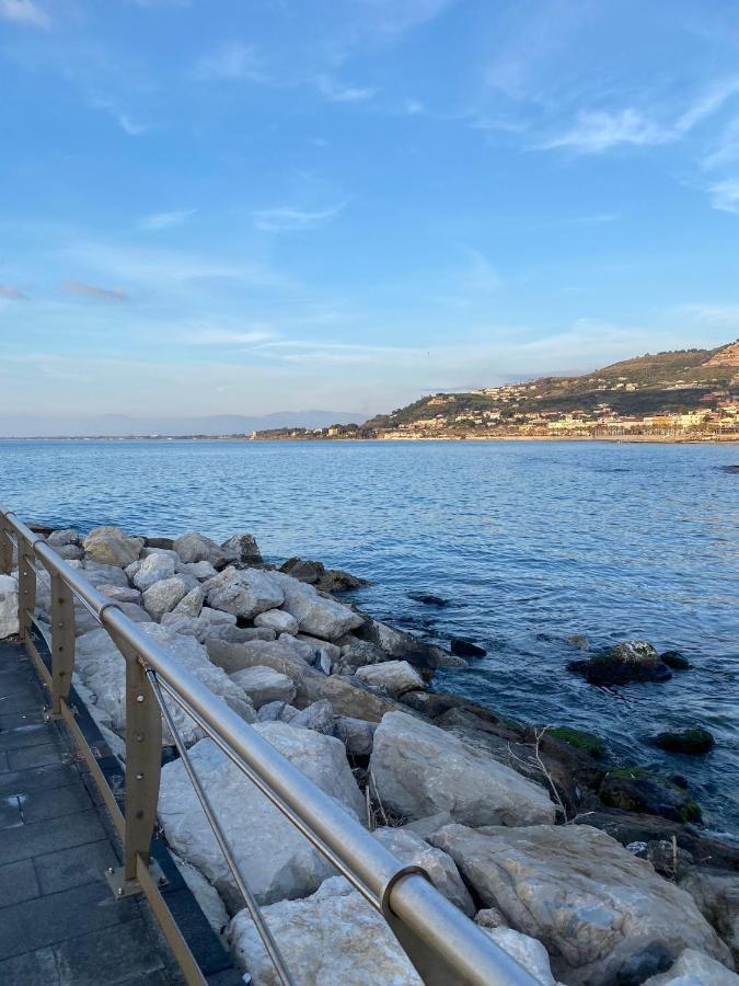 Oltremare Rooms Agropoli Eksteriør bilde
